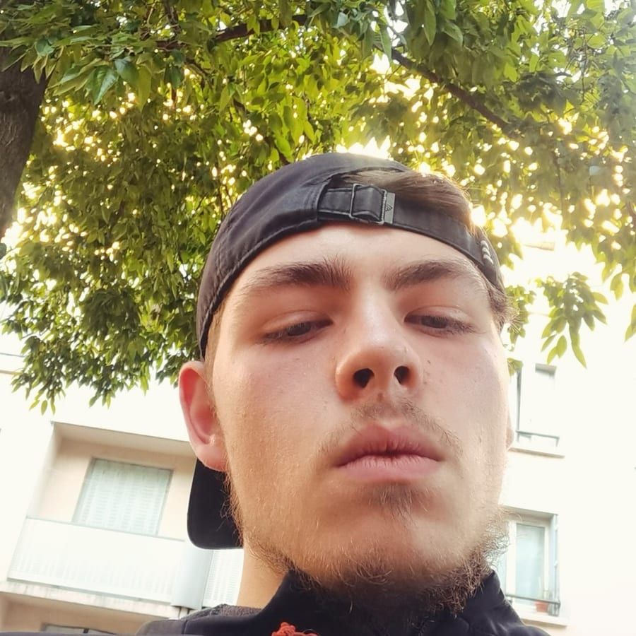 Perfil de Elfried